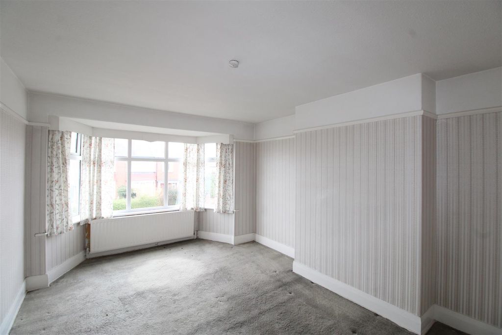 Property photo 2 of 10 Img_5828.Jpg