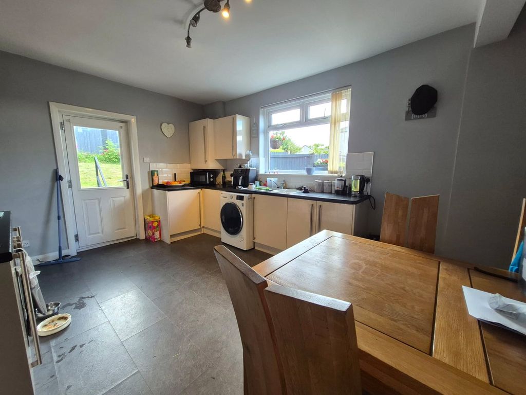 Property photo 3 of 14 Picture No. 08