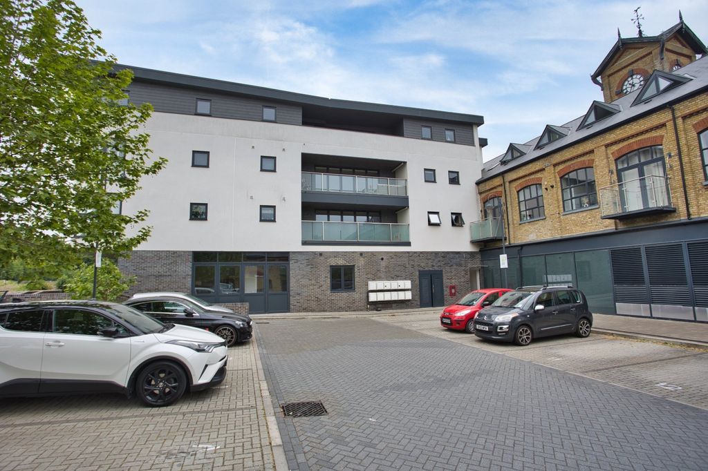 Property photo 1 of 6 Picture 1