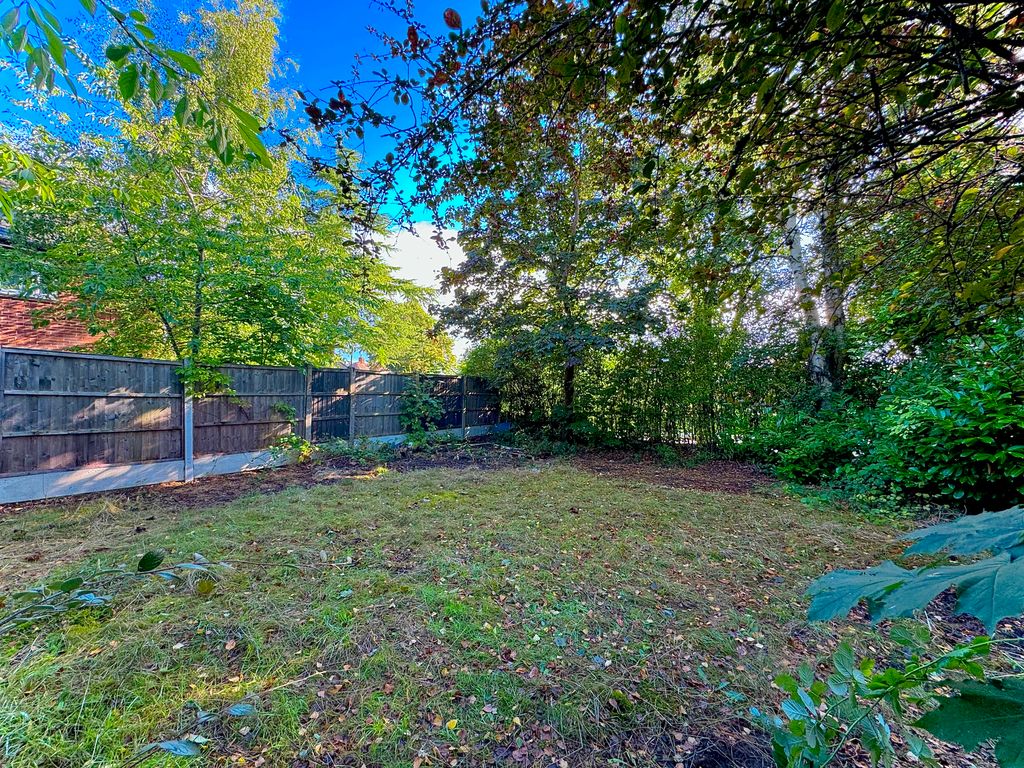 Property photo 1 of 2 Img_1383