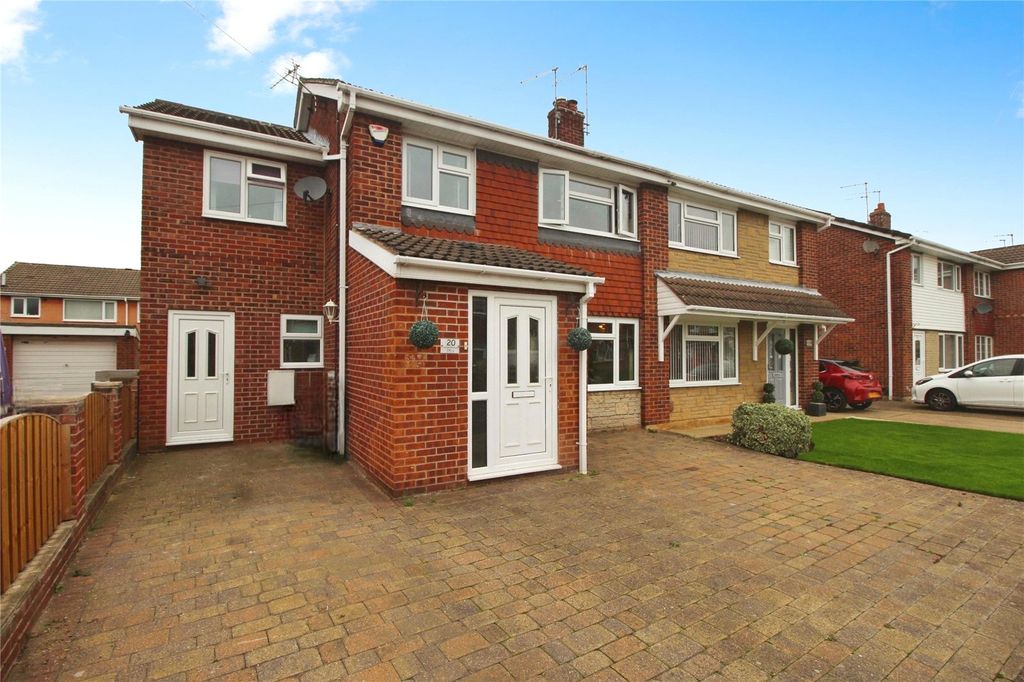 Property photo 1 of 16 Front