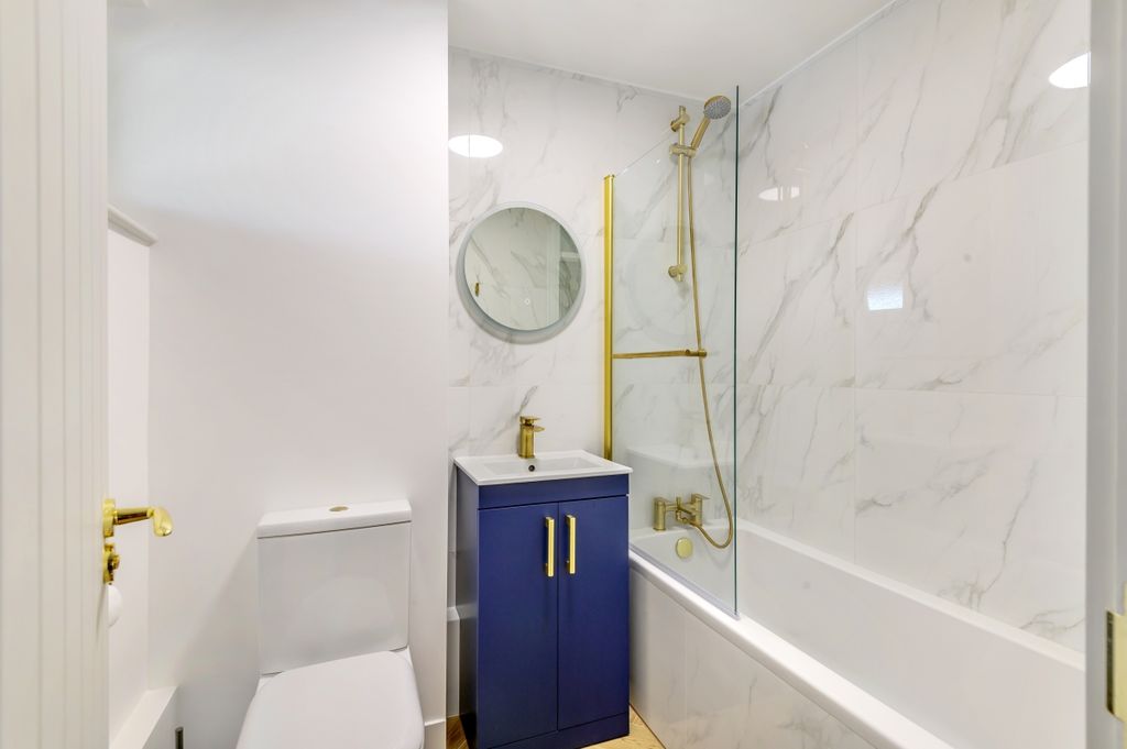 Property photo 3 of 6 875119  (7)