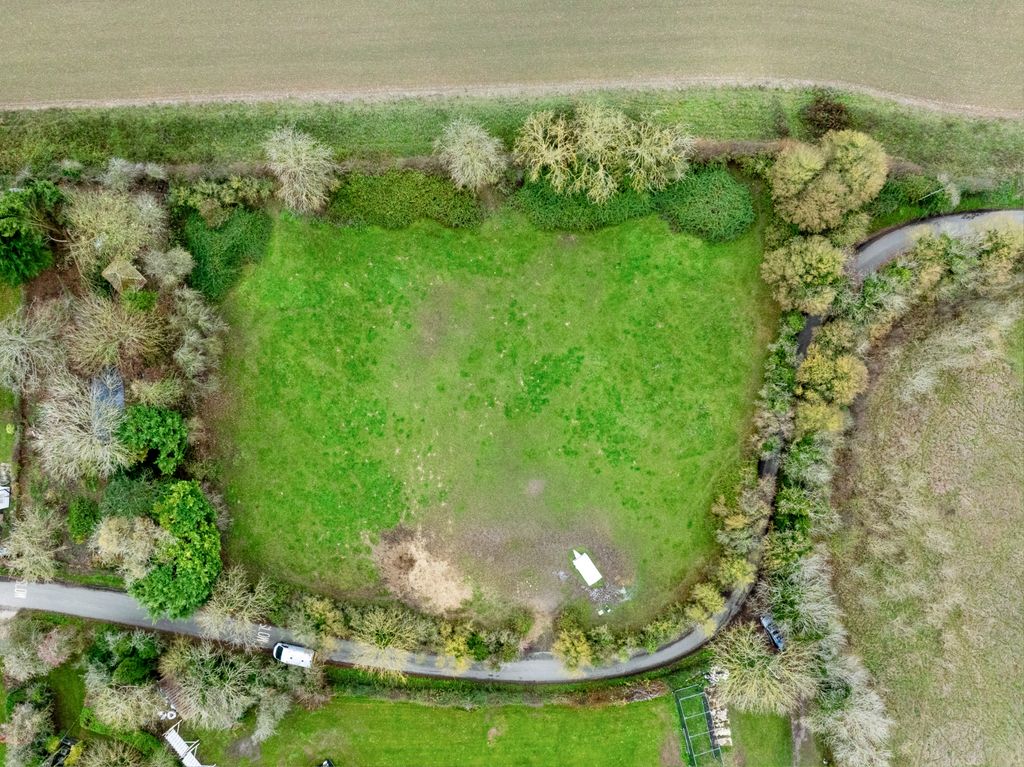 Property photo 3 of 3 Photo 3