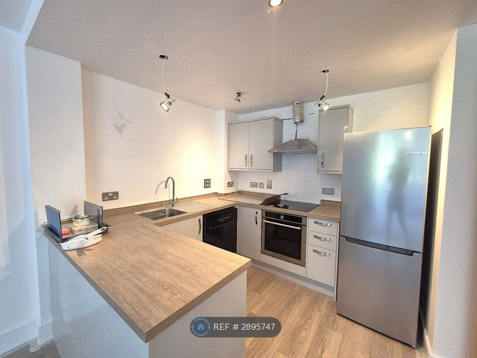 Property photo 3 of 11