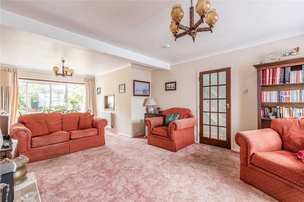 Property photo 3 of 18 Picture No. 11