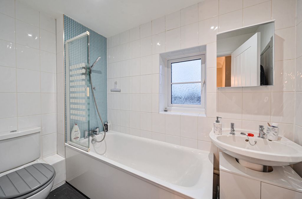 Property photo 2 of 11 1417370-6-6996c16...