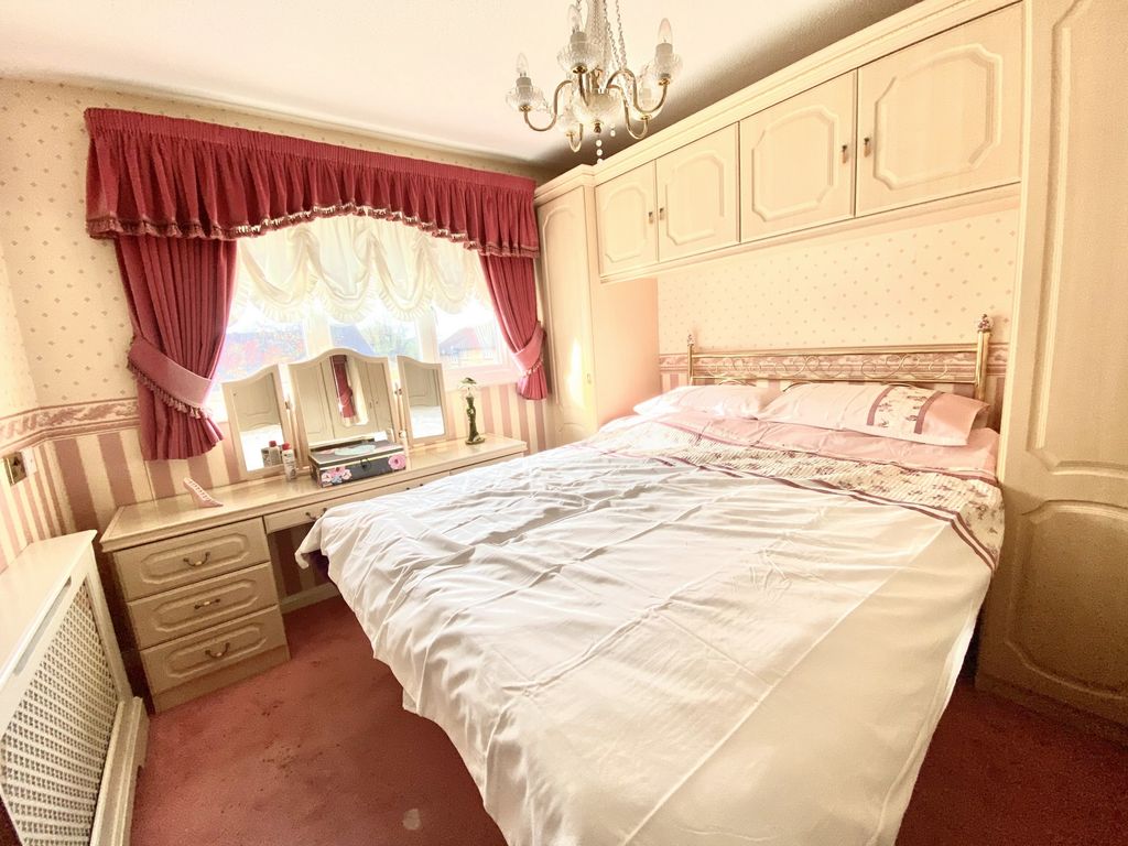 Property photo 2 of 8 Photo 2