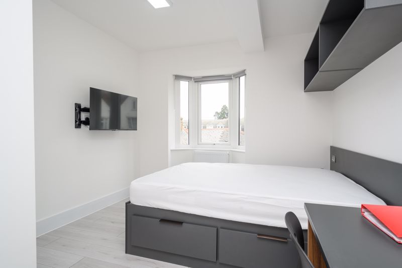 Property photo 2 of 6 Photo 7