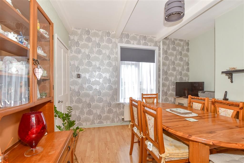 Property photo 3 of 10 Dining Room