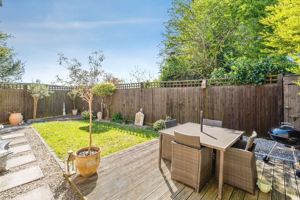 Property photo 2 of 15 Pbox-Img.Jpg