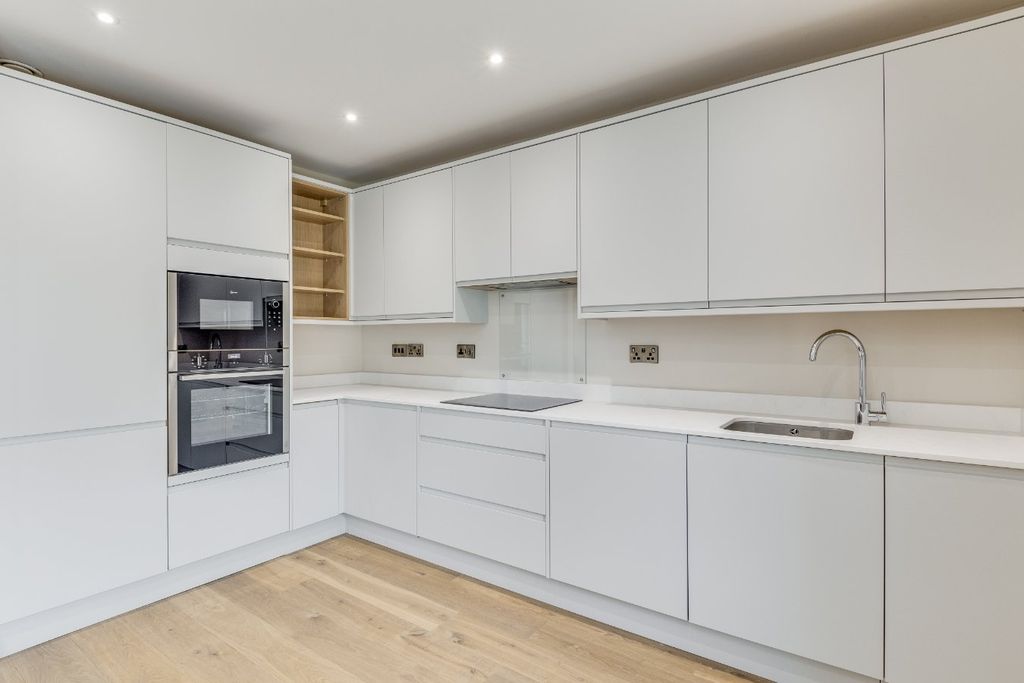 Property photo 2 of 12 Picture No. 36