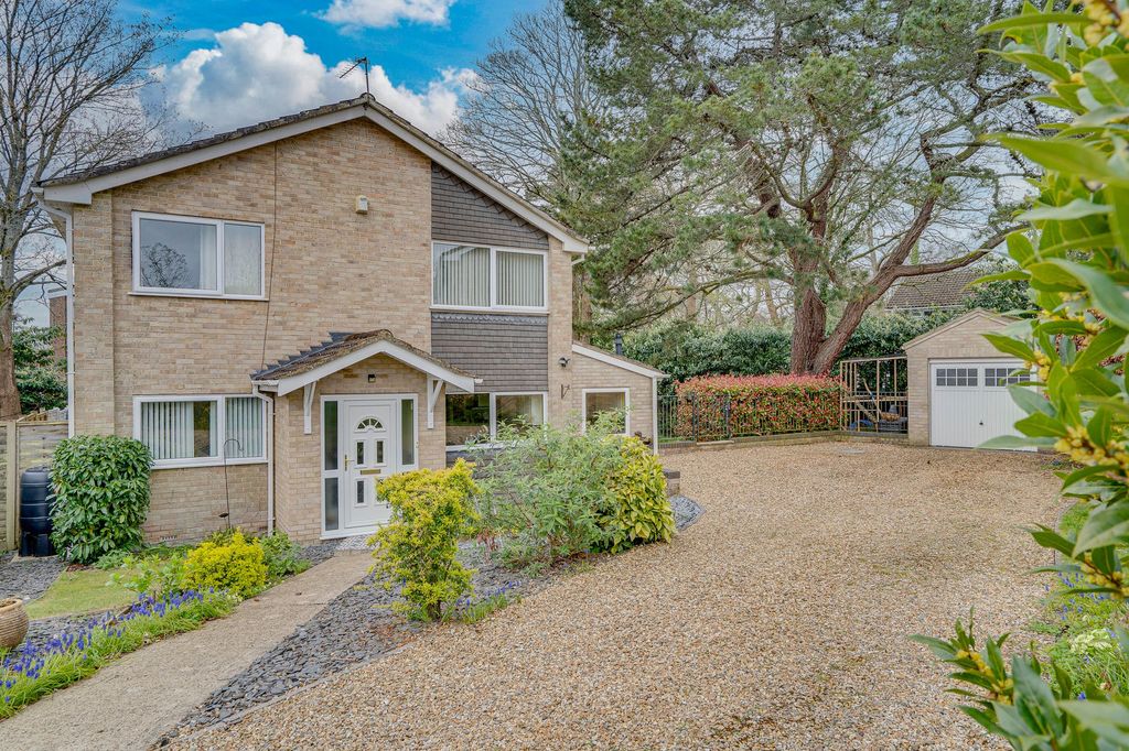 Property photo 1 of 25