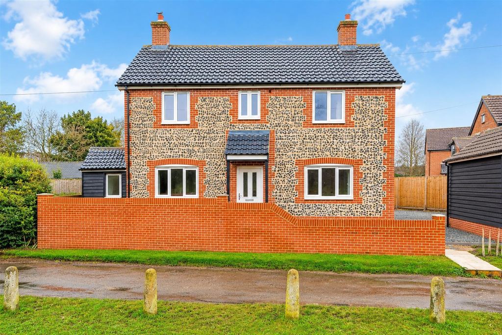 Property photo 1 of 21
