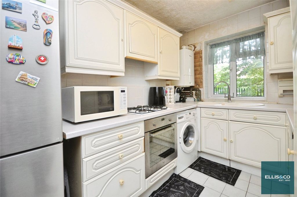 Property photo 2 of 8 Picture No. 03