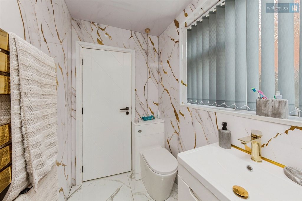 Property photo 3 of 18 Picture No. 19