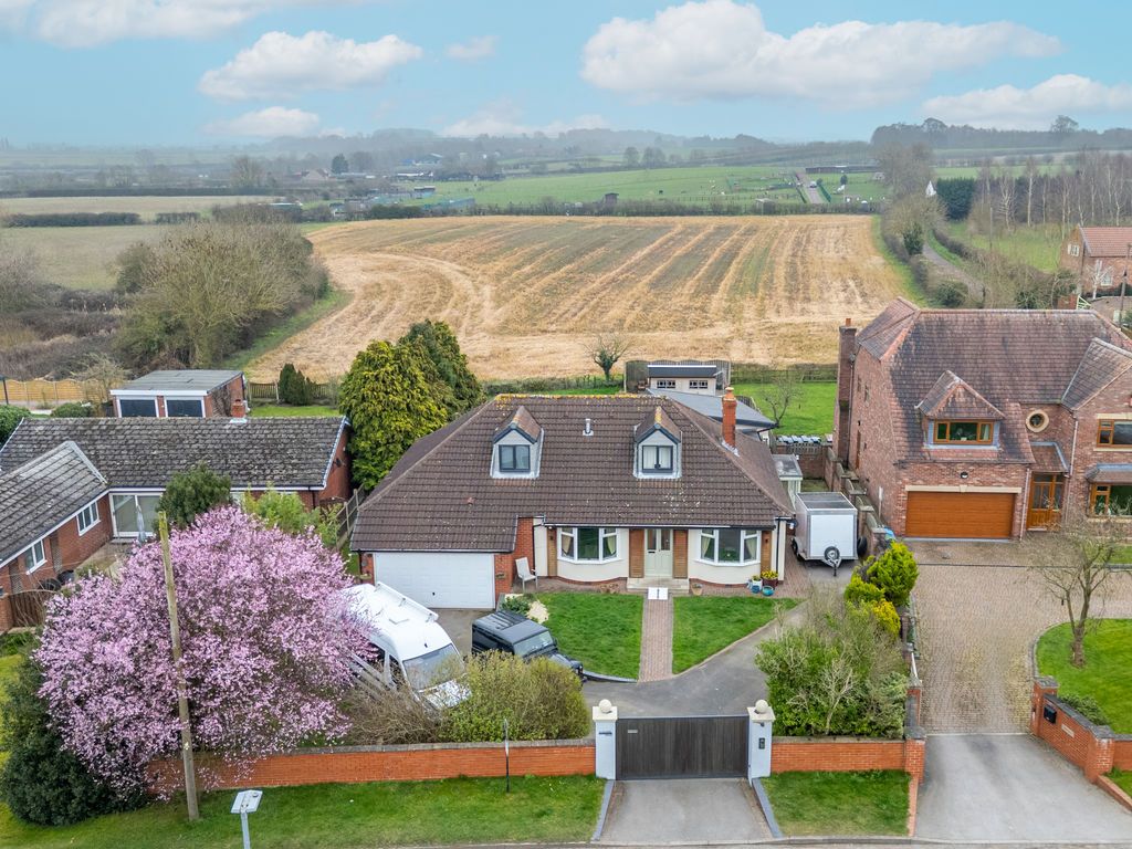 Property photo 1 of 25 Photo 28