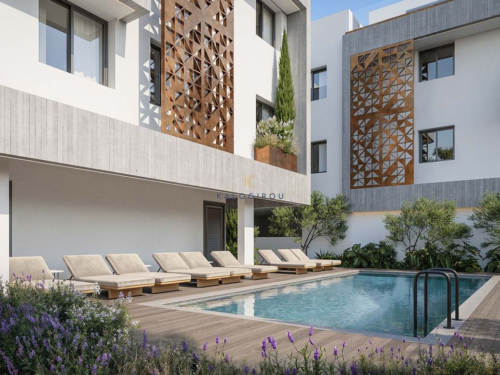 Property photo 3 of 6