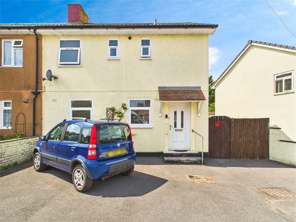 Property photo 2 of 22 Picture No. 24