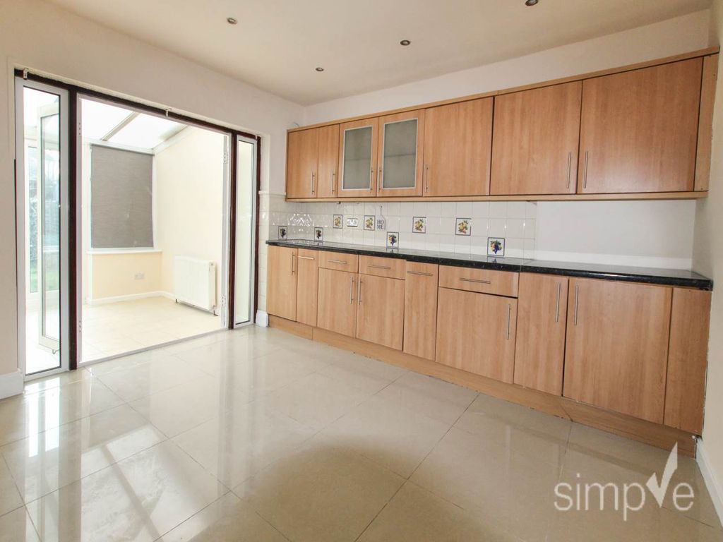 Property photo 1 of 18 Img_1273