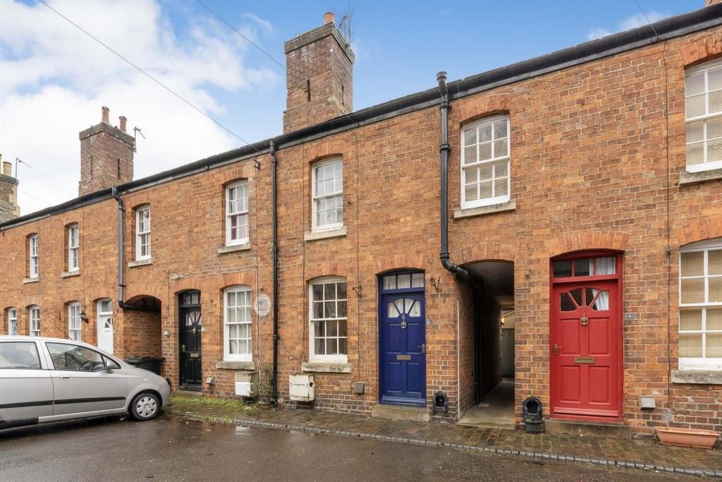 Property photo 1 of 13