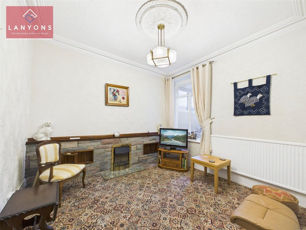 Property photo 3 of 18 Picture No. 08