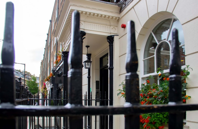 Property photo 1 of 7