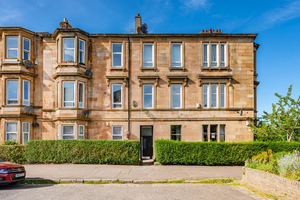 Property photo 1 of 31