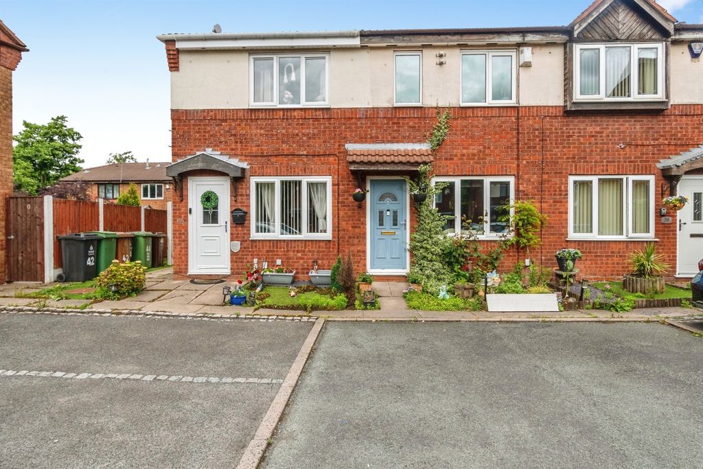 Property photo 1 of 20