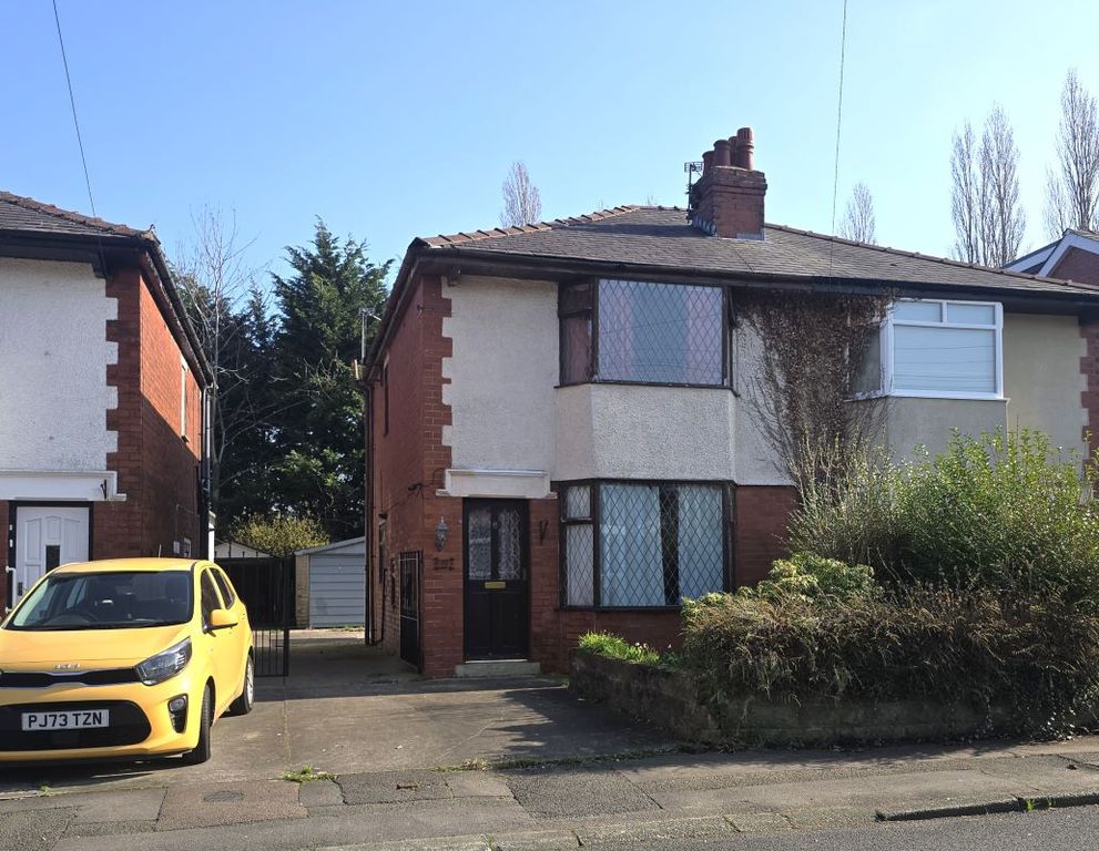 Property photo 1 of 17