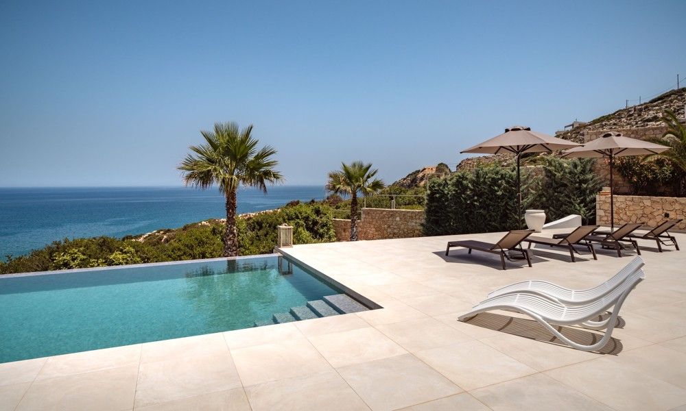 Property photo 3 of 37