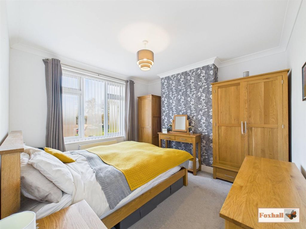 Property photo 3 of 23 Bedroom One