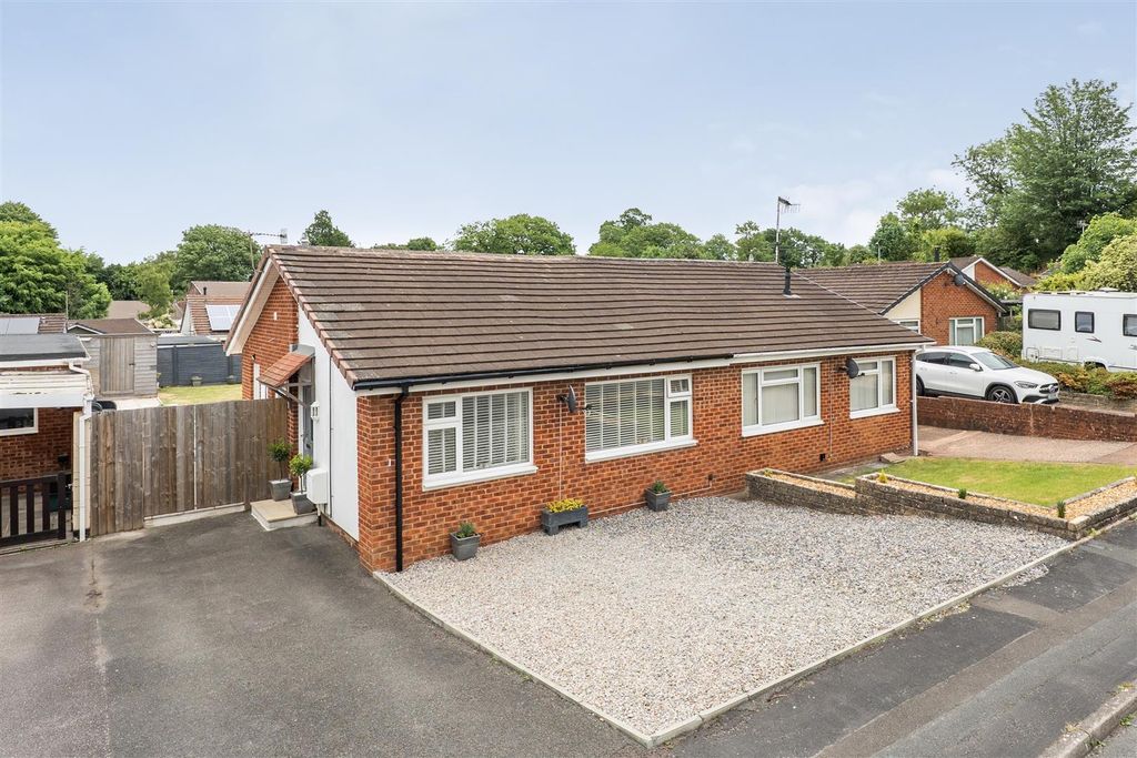 Property photo 1 of 15 1