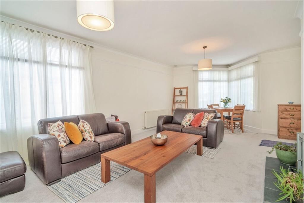 Property photo 3 of 25 Property Image 3