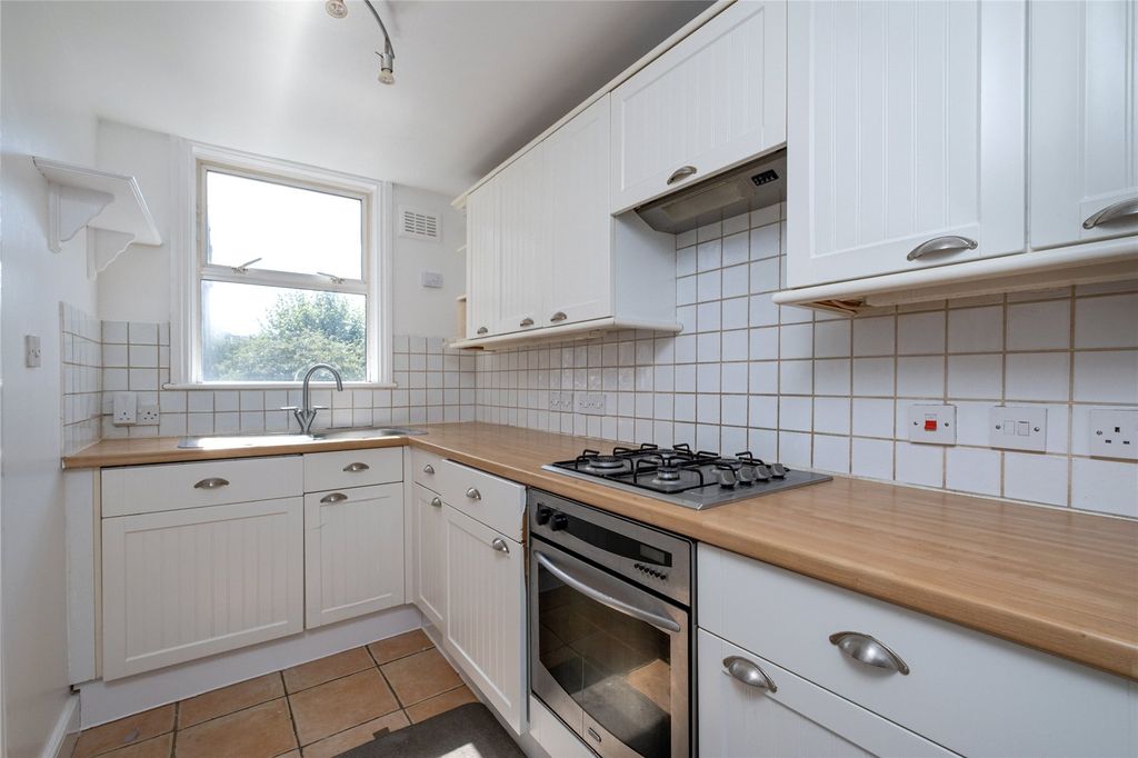 Property photo 2 of 4 Picture No. 01