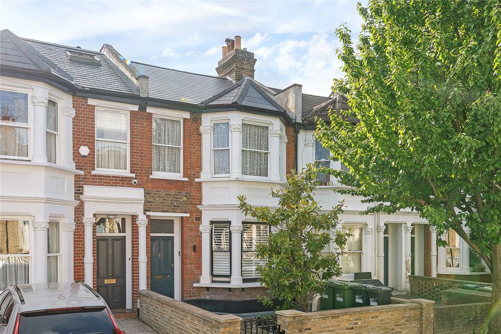 Property photo 1 of 16 Picture No. 02