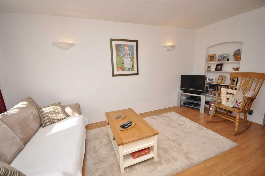 Property photo 3 of 7 Picture No. 04