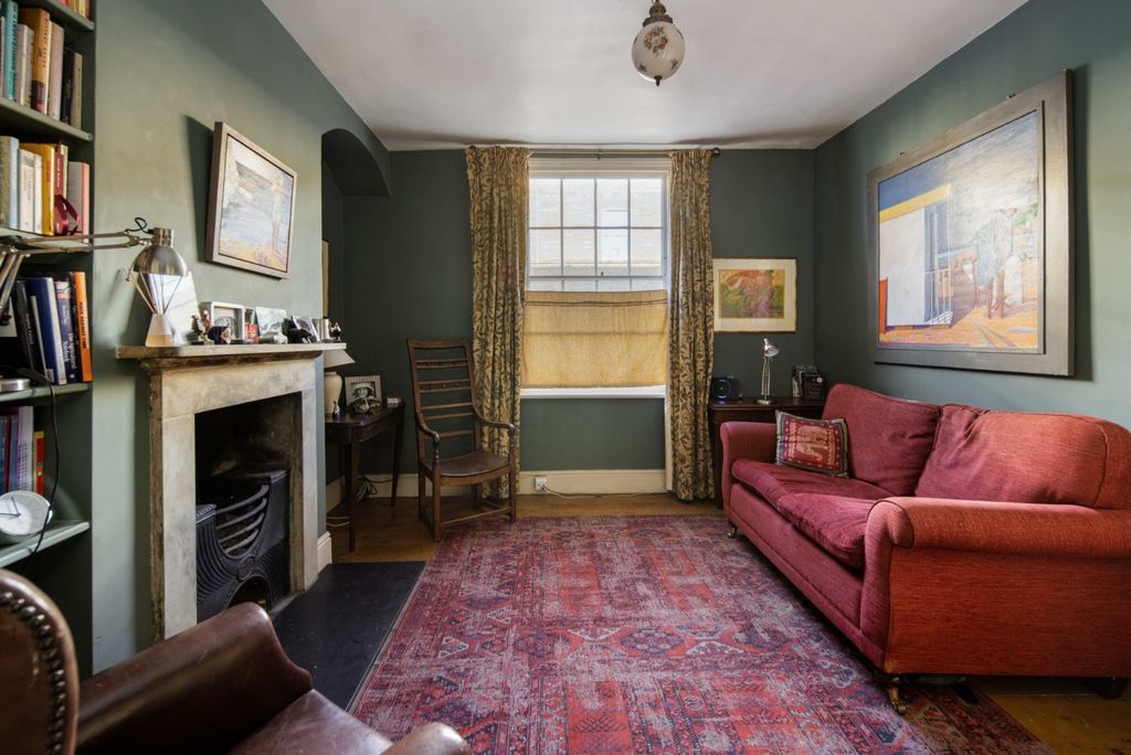 Property photo 2 of 20 Reception One