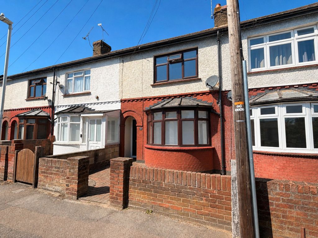 Property photo 1 of 17 Picture No. 05