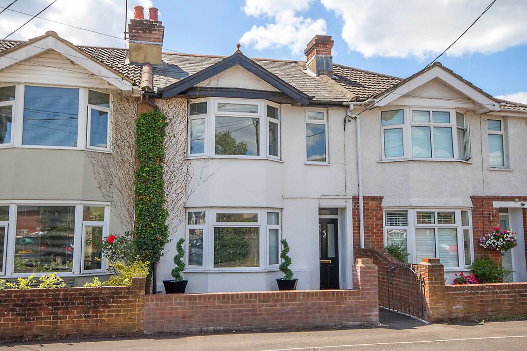 Property photo 1 of 15 External
