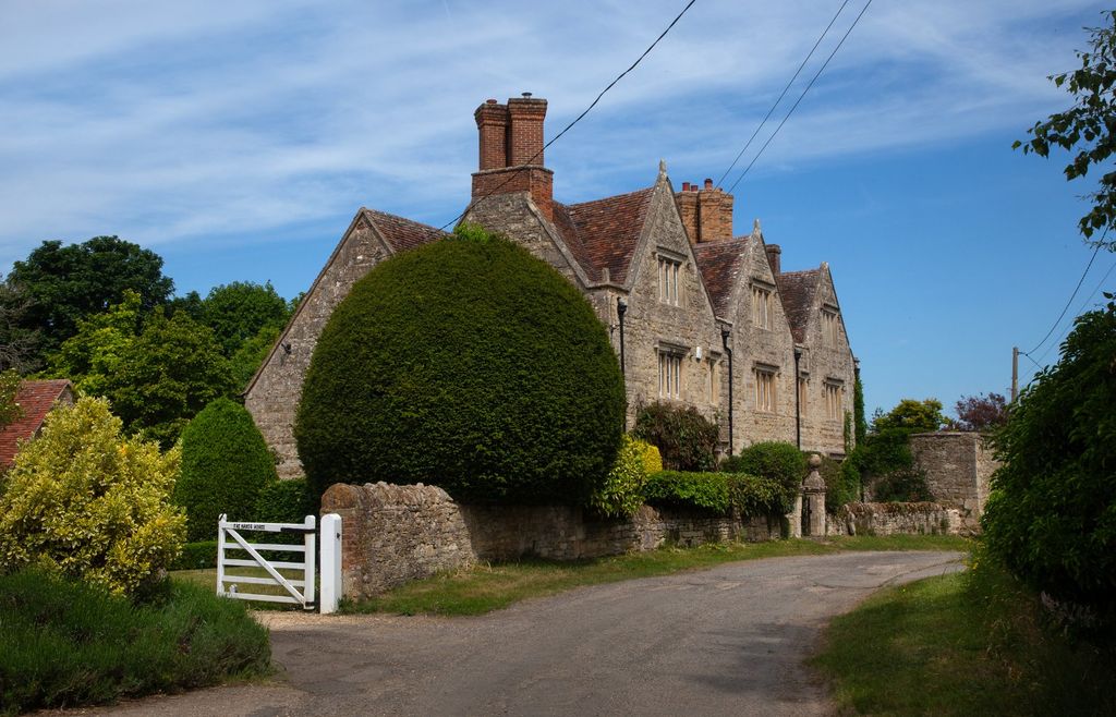 Property photo 1 of 31 Front Elevation