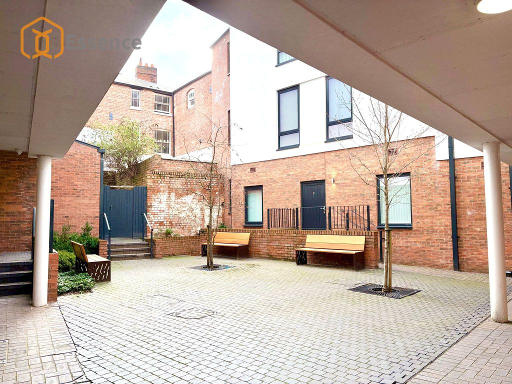 Property photo 2 of 22