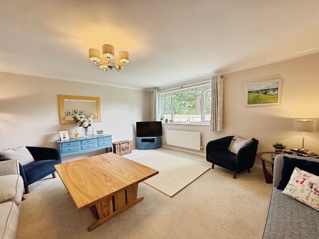 Property photo 3 of 23 Photo 23