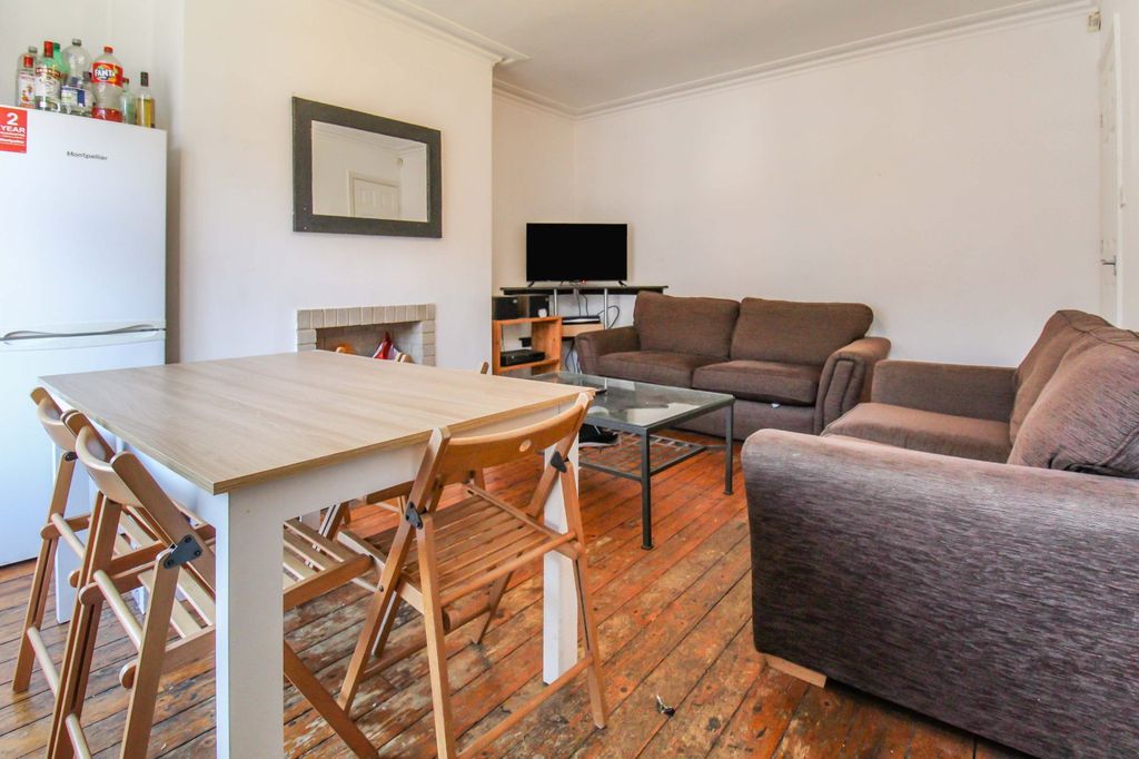 Property photo 3 of 11 Picture No. 04