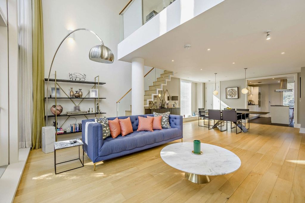 Property photo 2 of 22 Picture No. 06