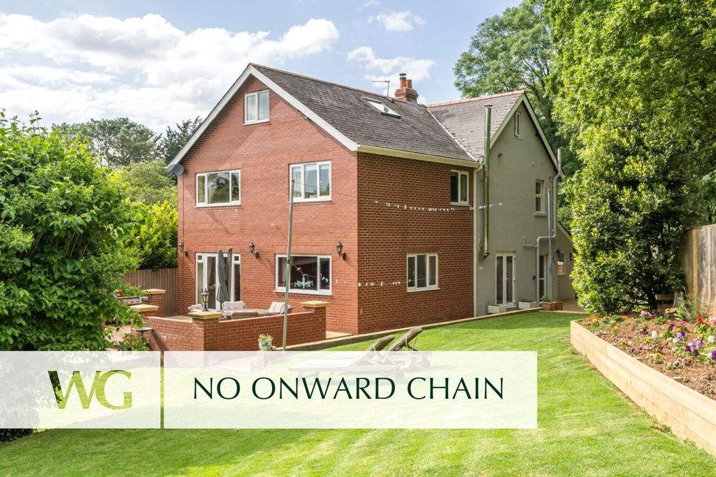 Property photo 1 of 12 No Chain