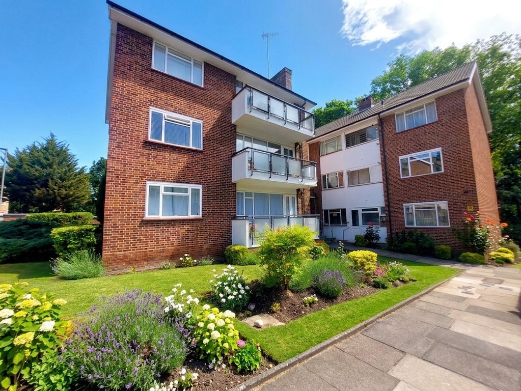 Property photo 1 of 16
