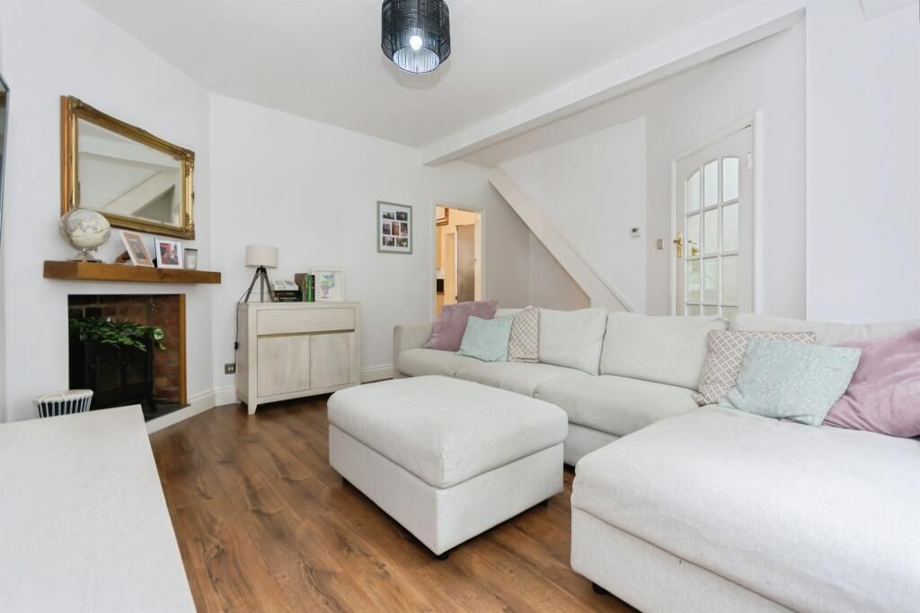 Property photo 3 of 13 Living Room