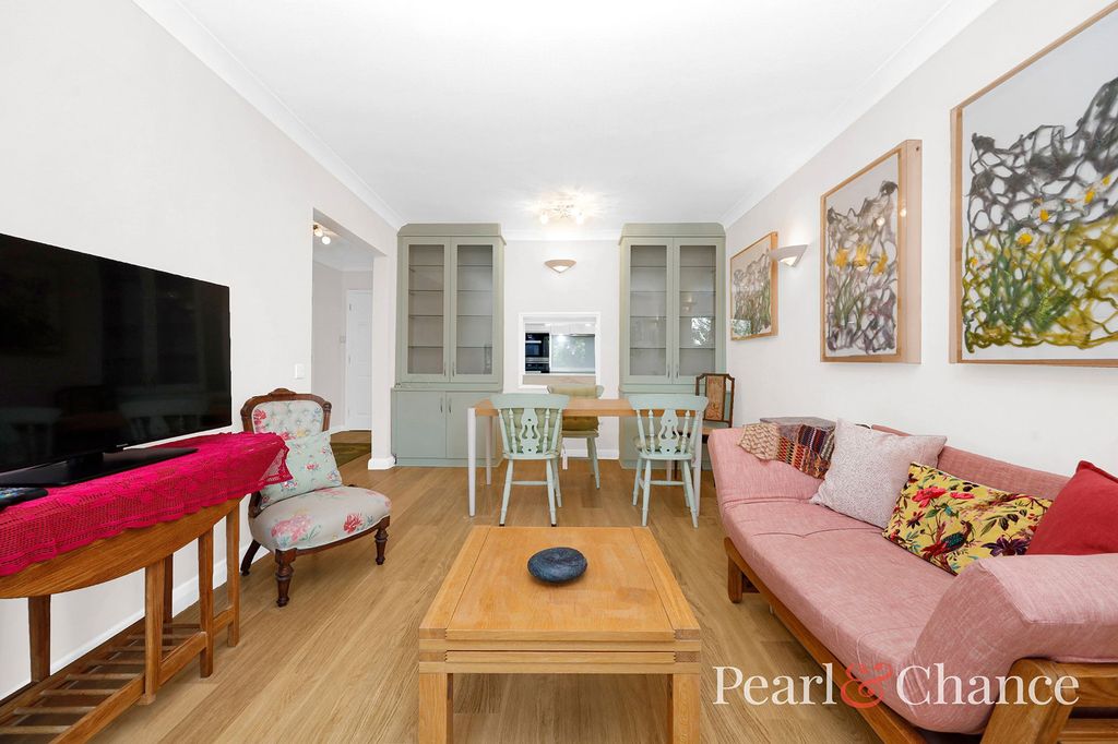 Property photo 1 of 24