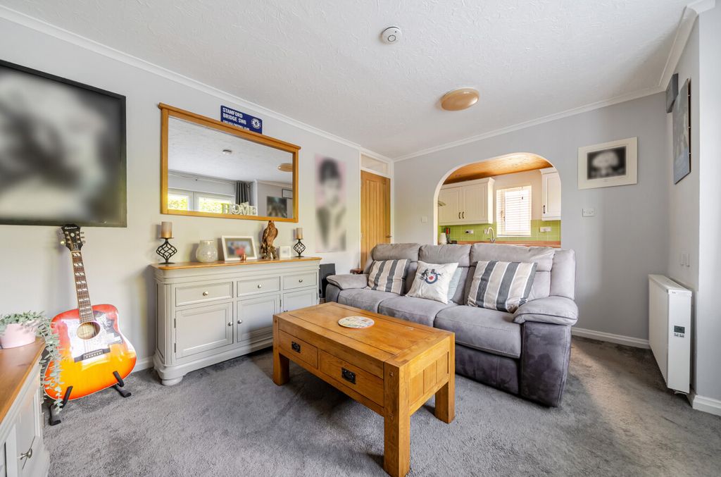 Property photo 2 of 12 1456277-5-69Fc745...