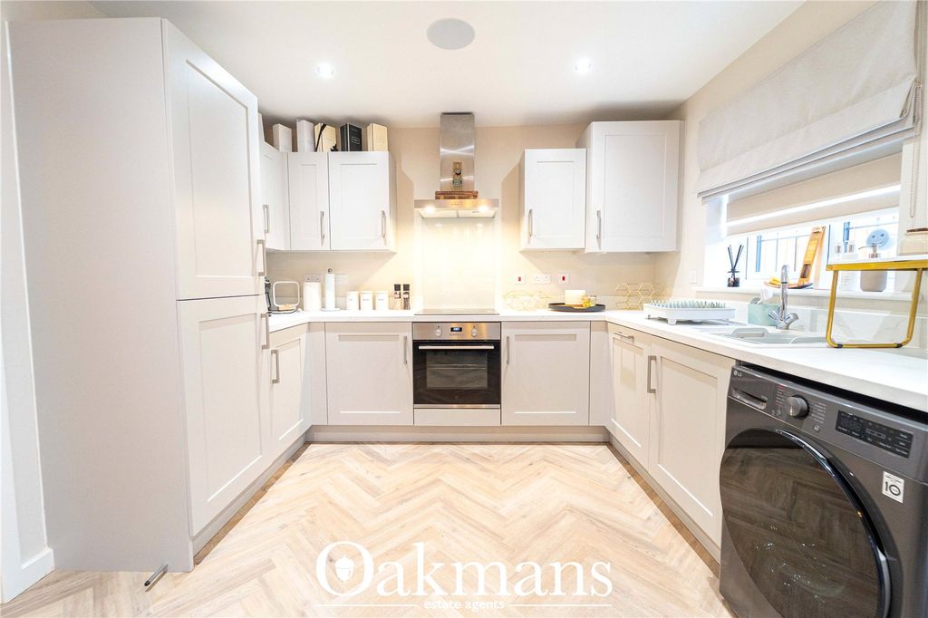 Property photo 2 of 28 Picture No. 58